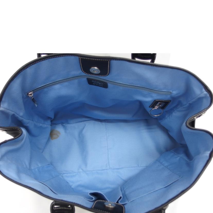 Ｆｅｒｒａｇａｍｏ フェラガモ/キャンバス　レザートートバッグ／ブラック//AU-**********/Bランク/04