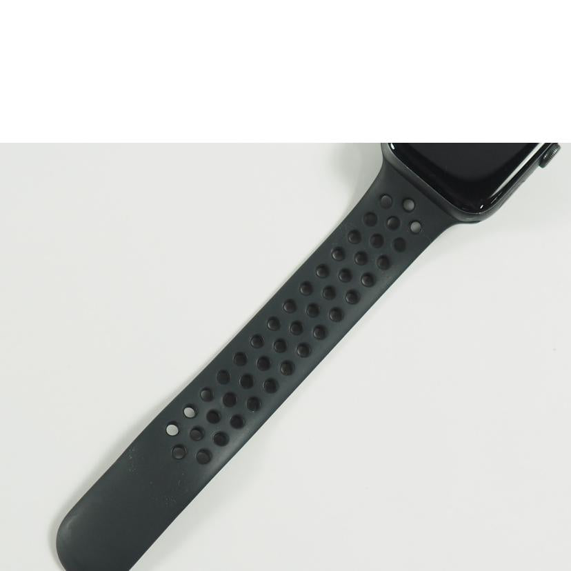 Ａｐｐｌｅ　 アップル/Ａｐｐｌｅ　Ｗａｔｃｈ　Ｎｉｋｅ＋Ｓｅｒｉｅｓ４　ＧＰＳ　４４ｍｍ/MU6L2J/A//FHLYQ2TUKDHD/Bランク/79