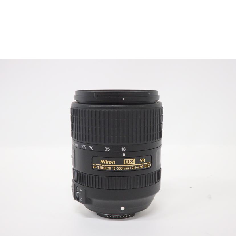 Ｎｉｋｏｎ ニコン/交換レンズ／１８－３００ｍｍ/AF-S DX NIKKOR 18-300mm f3.5-6.3G ED VR//2042839/Aランク/77