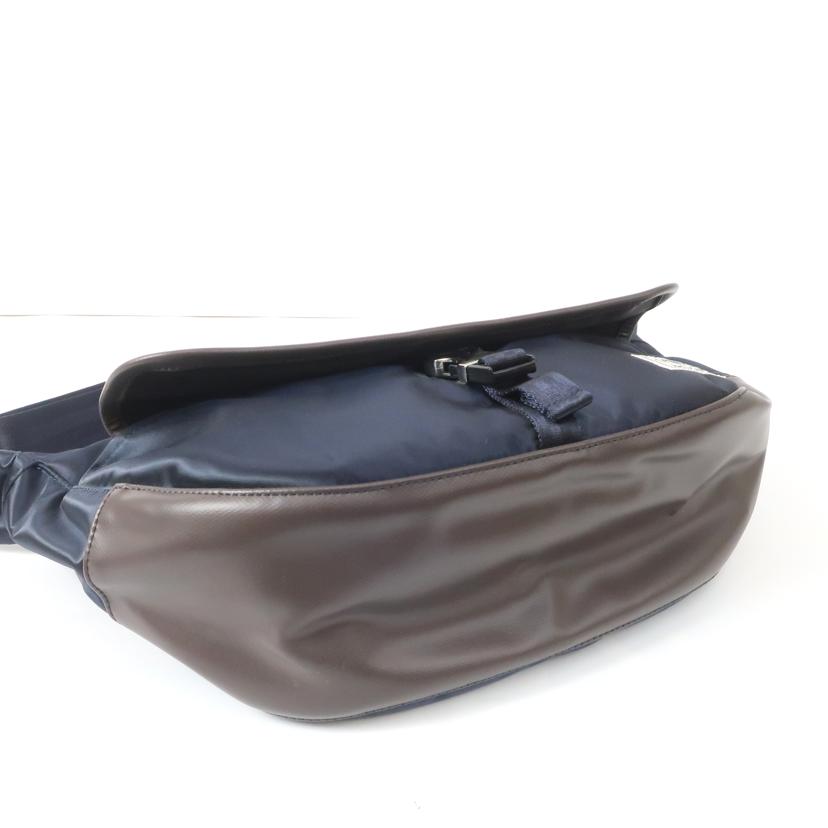 ＰＯＲＴＥＲ ポーター/ストーム　ショルダーバッグ　ＳＴＯＲＭ　ネイビー//Aランク/65
