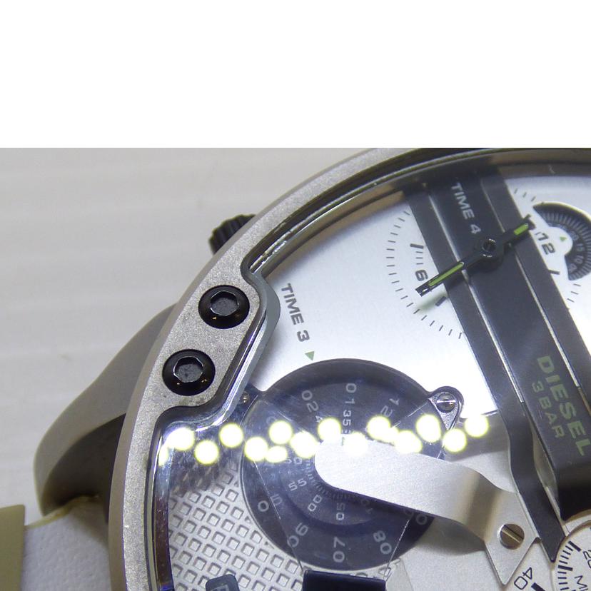 DIESEL 時計 ディーゼル/Diesel/時計/ミスターダディー/DZ7401/ホワイト