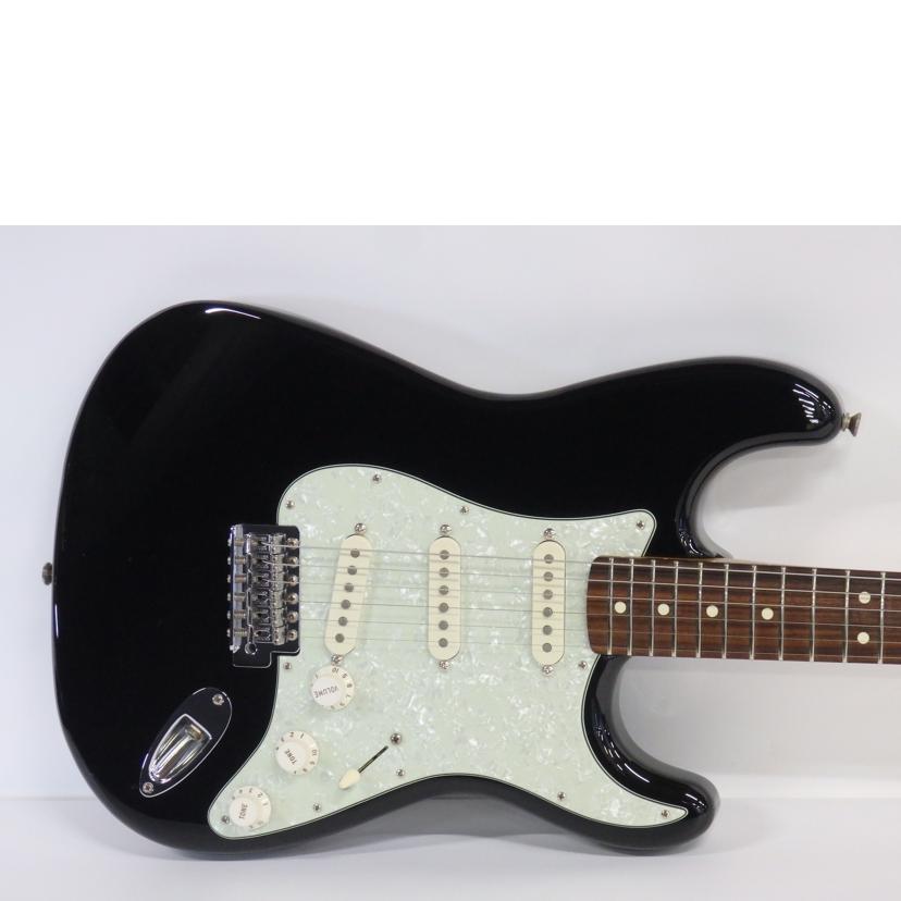 Ｆｅｎｄｅｒ　Ｍｅｘｉｃｏ フェンダーメキシコ/エレキギター/ Stratocaster//MN7107697/Cランク/77