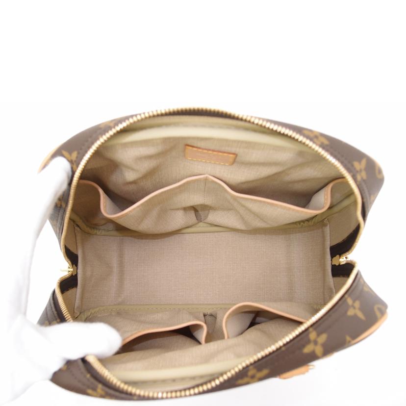 ＬＯＵＩＳ　ＶＵＩＴＴＯＮ ルイヴィトン　ハンド　レディース/トゥルービル／モノグラム/M42228//BA5007/Aランク/69