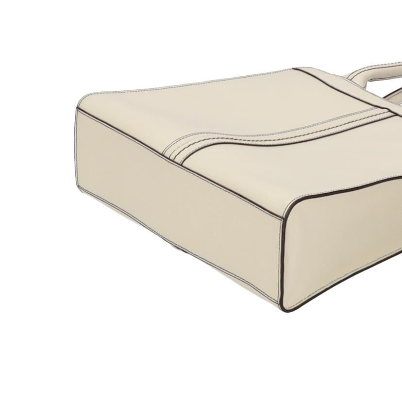 Ｖａｌｅｘｔｒａ ｳﾞｧﾚｸｽﾄﾗ/パンチスモールトート/V5U06-028//N331979/ABランク/75