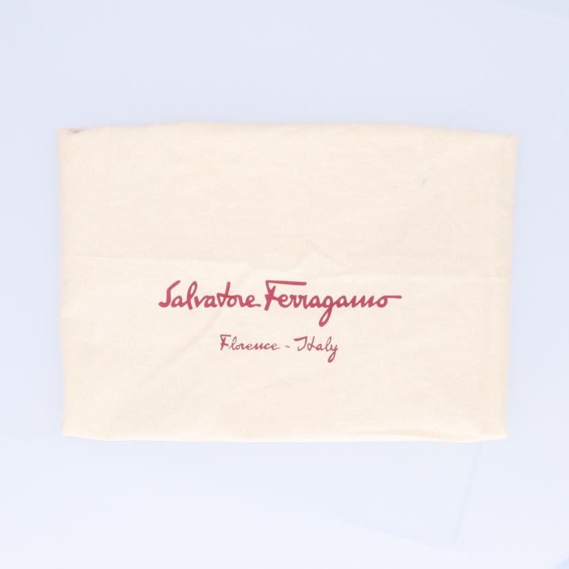 Ｆｅｒｒａｇａｍｏ フェラガモ　バッグ　ブリーフケース　ショルダー　ハンド　レザー　メンズ/レザービジネスバック／２ＷＡＹ／カーキ//ABランク/75