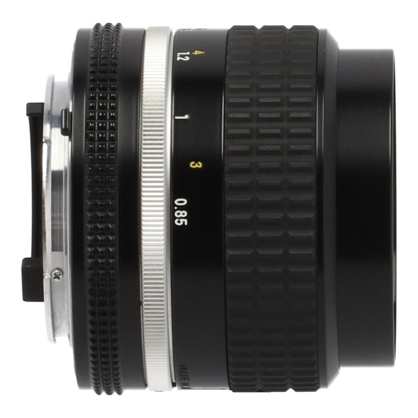 Ｎｉｋｏｎ ニコン/交換レンズ／８５ｍｍ/Ai-S Nikkor 85mm F2//316462/Cランク/09