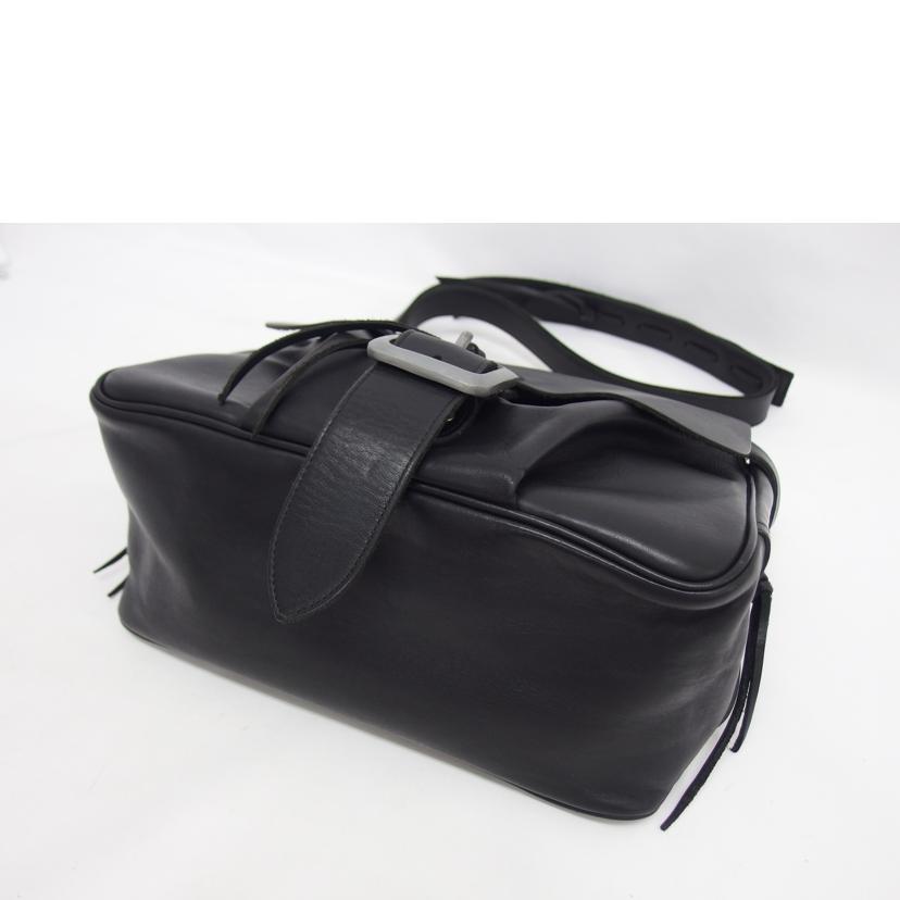 ＲＥＤＭＯＯＮ レッドムーン/ポストマン／レザーショルダーバッグ（Ｍ）／ブラック//ABランク/04