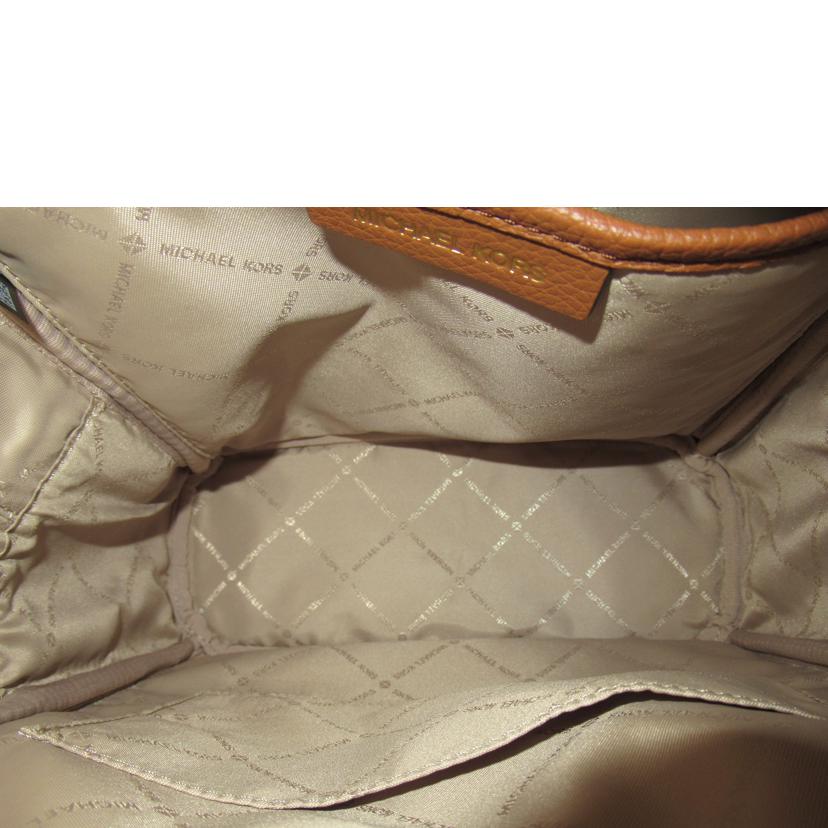 　ＭＩＣＨＥＬ　ＫＯＲＳ マイケルコース/リュック／ＭＫシグネチャー/35F8GAYB2B//ABランク/63