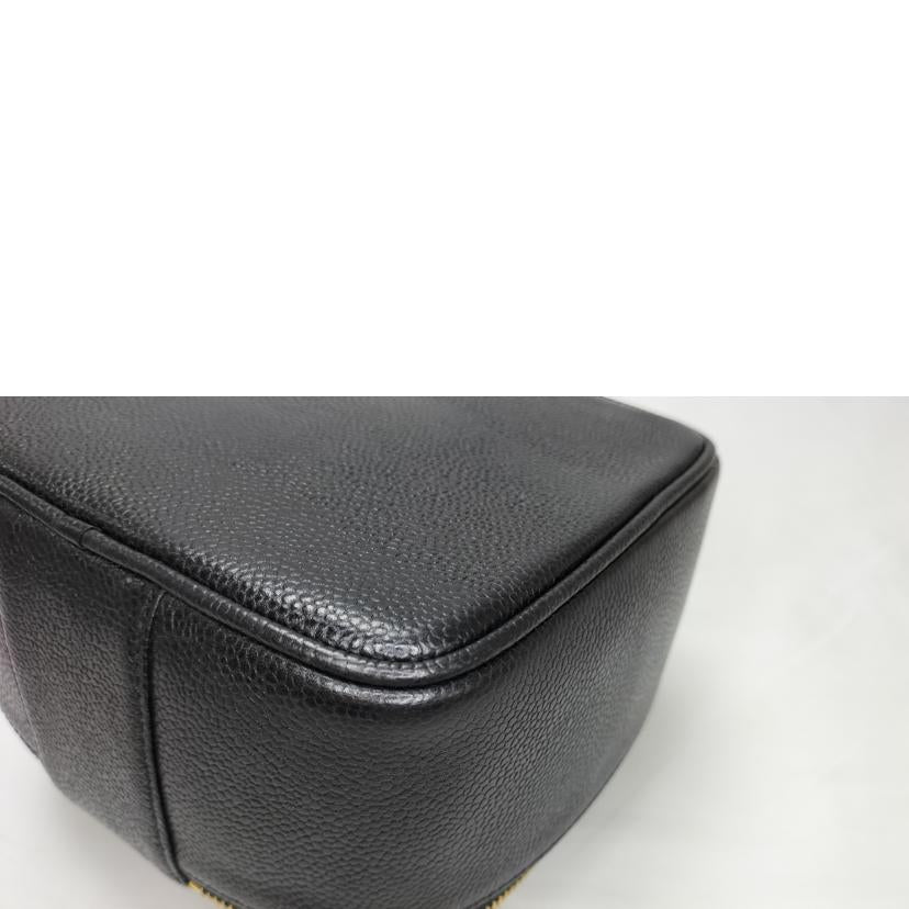 ＣＨＡＮＥＬ シャネル/バニティバッグ　キャビアスキン　ヴィンテージ　横型　ゴールド金具　ココマーク//4644033/Bランク/52