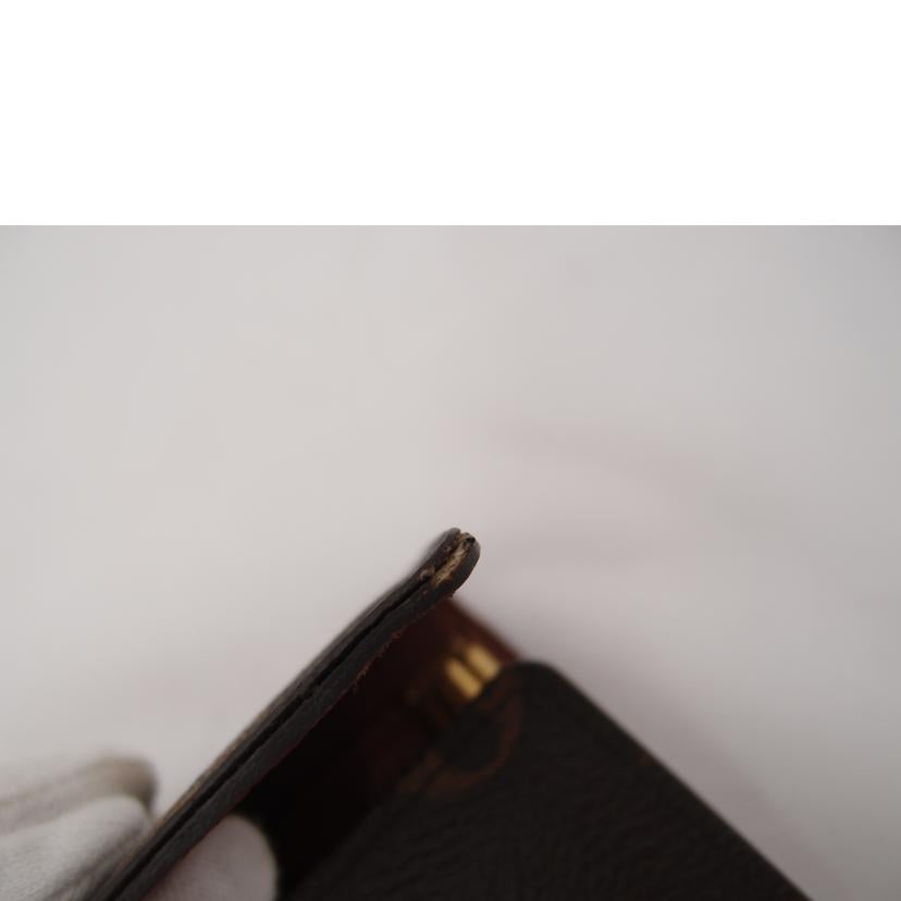 ＬＯＵＩＳ　ＶＵＩＴＴＯＮ ルイヴィトン　６連キーケース　/ミュルティクレ６／モノグラム/M62630//CT3***/ABランク/69