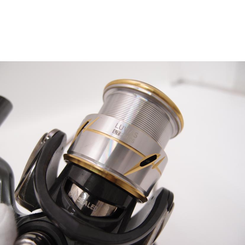ＤＡＩＷＡ ダイワ/ＬＵＶＩＡＳ　ＦＣ　ＬＴ　２５００Ｓ－ＸＨ//ABランク/69