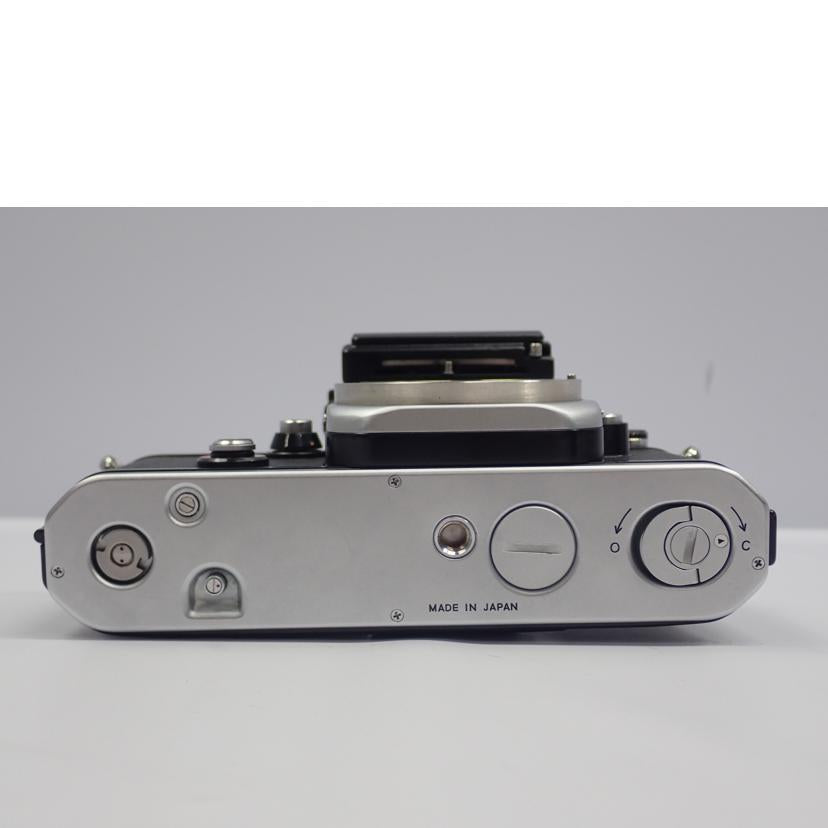 Nikon ニコン/フィルムカメラ/F2/7233750/カメラ関連/Bランク/62【中古】 Nikon ニコン/フィルムカメラ/F2/Bランク/62【中古】