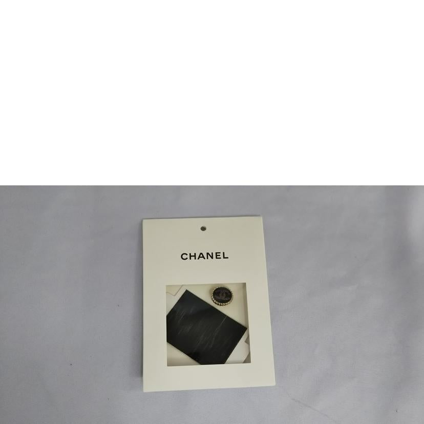 ＣＨＡＮＥＬ　 シャネル/ＣＨＡＮＥＬ　ココマークニット　トップス　黒　未使用/P70400K10048 //SAランク/07