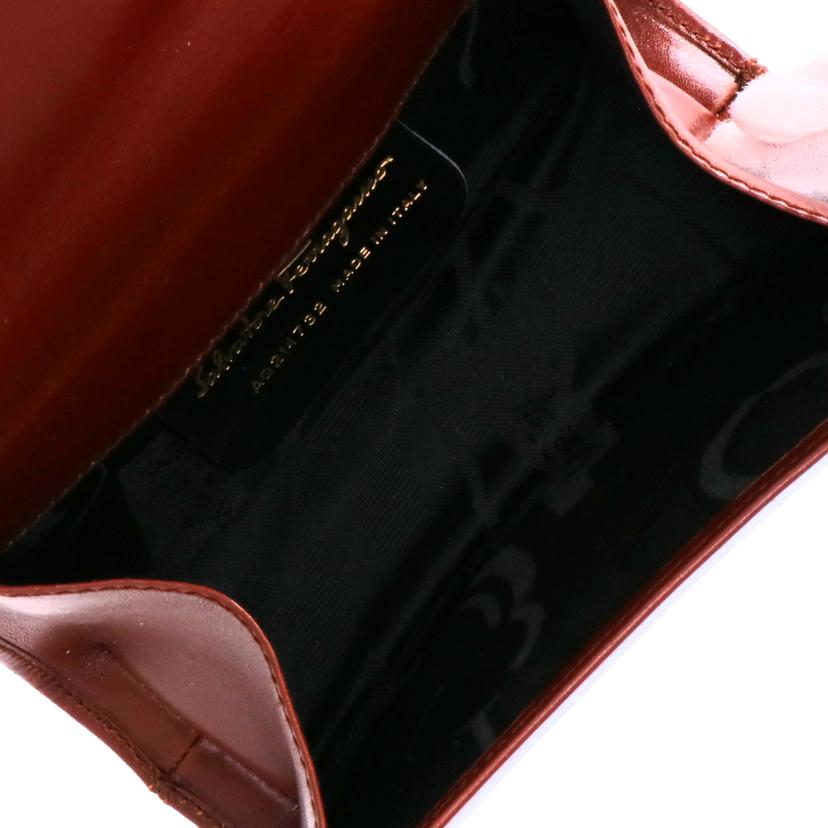 Ｓａｌｖａｔｏｒｅ　Ｆｅｒｒａｇａｍｏ サルバトーレフェラガモ/ガンチーニ　チェーンショルダーバッグ//ABランク/75