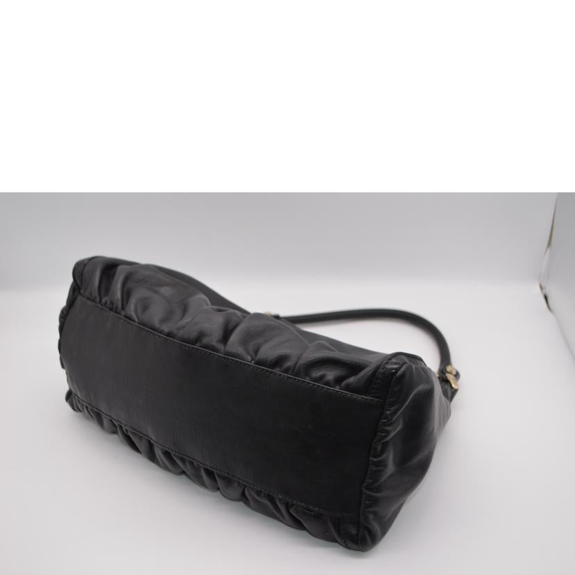 ＧＵＣＣＩ グッチ/アビーシャーリングレザーワンショルダー/190525//493075/ABランク/89