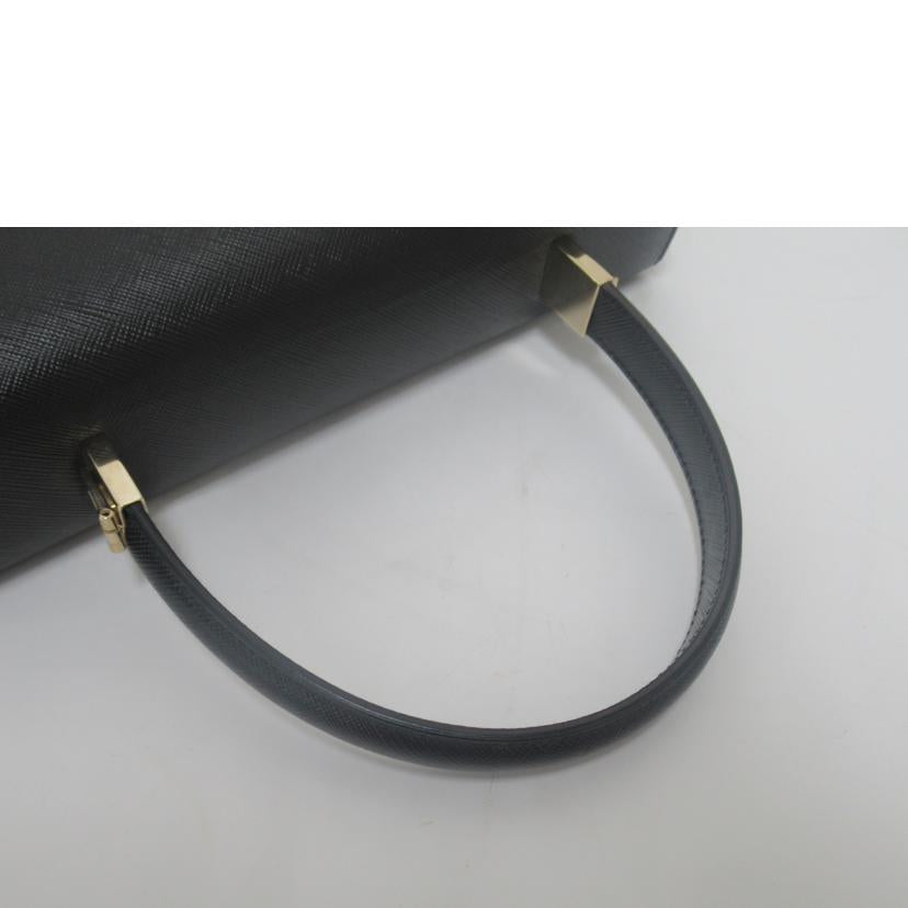 　　Ｆｅｒｒａｇａｍｏ/ハンドバッグ／レザー/AF-21 0290/79//Bランク/63