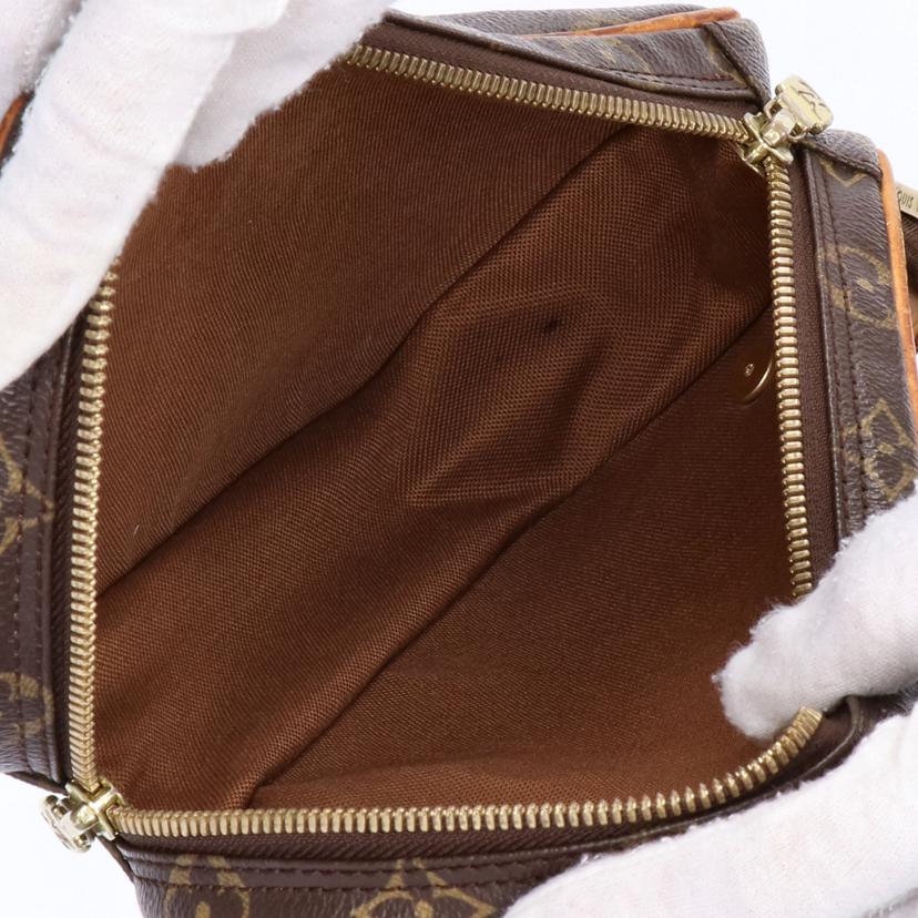 ＬＯＵＩＳ　ＶＵＩＴＴＯＮ ﾙｲ･ｳﾞｨﾄﾝ/ポシェットガンジュ／モノグラム/M51870//CA0***/Bランク/75