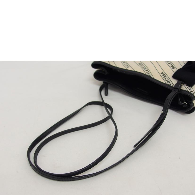 ＢＡＬＥＮＣＩＡＧＡ バレンシアガ/ネイビーカバスＸＳ／２ＷＡＹショルダーバッグ/390346･9210//X･002123/ABランク/04