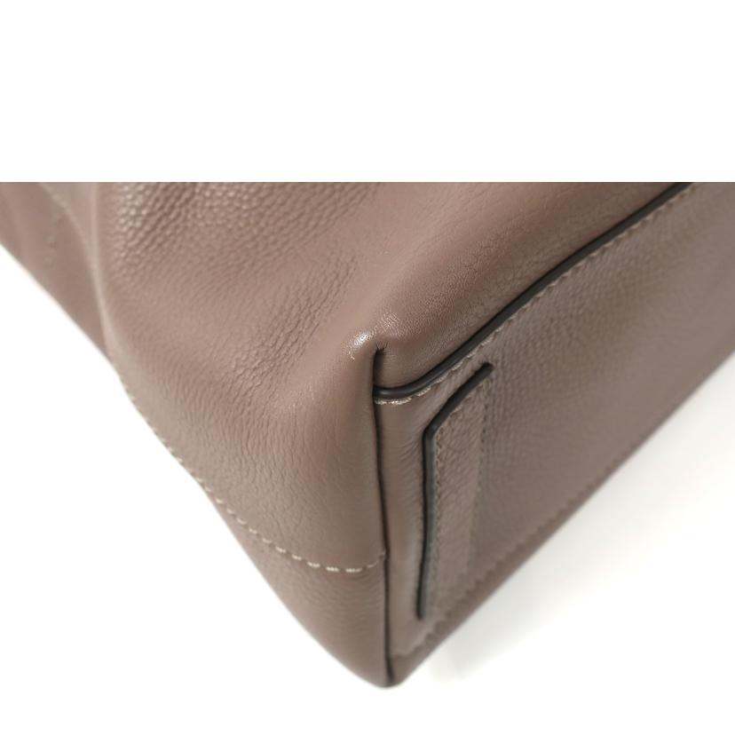 ＴＯＲＹ　ＢＵＲＣＨ トリーバーチ/レザー２ＷＡＹショルダーバッグ　ハンドバッグ　トート　ベージュ//Aランク/65