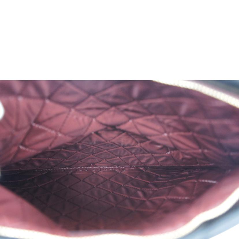 ＣＨＡＮＥＬ シャネル/ココマークラムスキンクラッチバッグ//211*****/ABランク/75