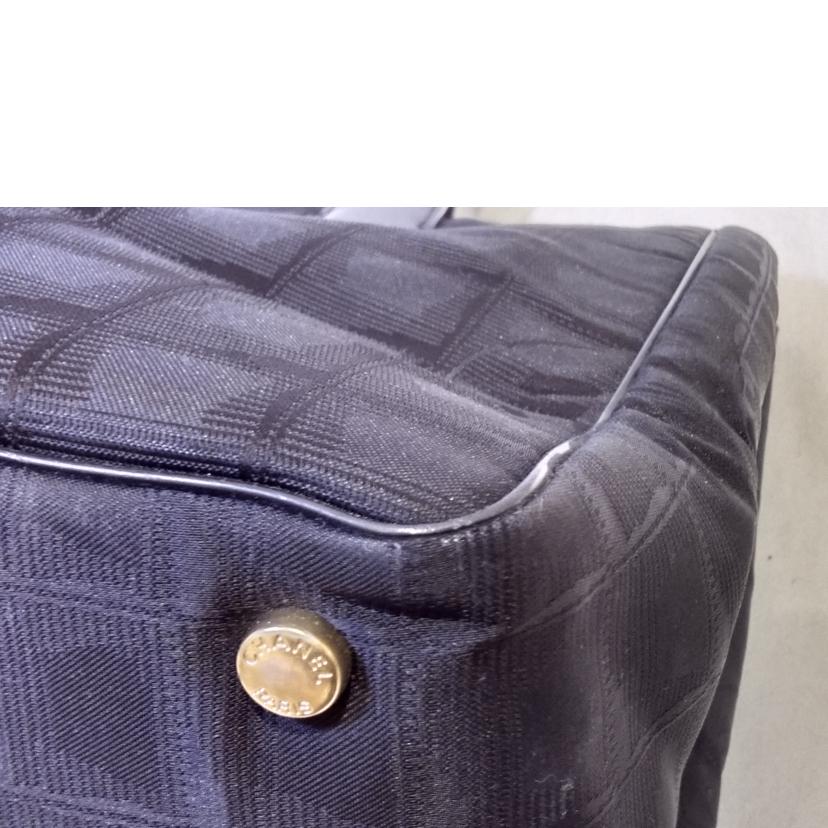 ＣＨＡＮＥＬ シャネル/ニュートラベルライントートバッグ//8914428/ABランク/94