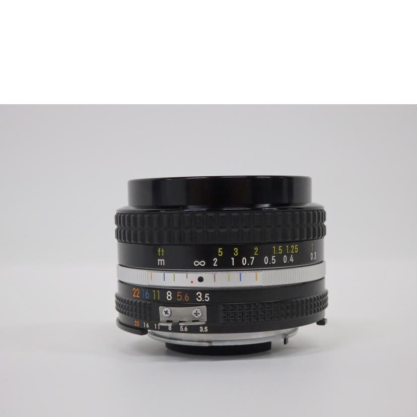 Ｎｉｋｏｎ ニコン/交換レンズ／２０ｍｍ/Ai-S Nikkor 20mm F3.5//210196/Bランク/72