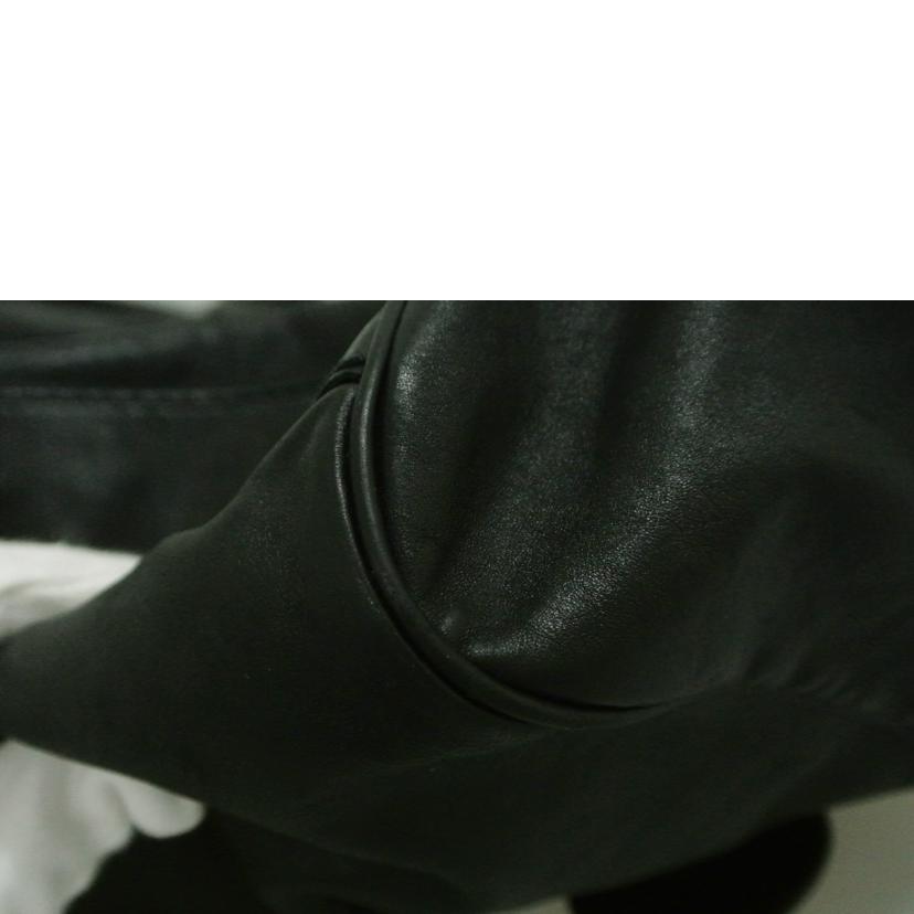 ＧＵＣＣＩ グッチ/スーキートートバッグ　黒/211943//002123/ABランク/87
