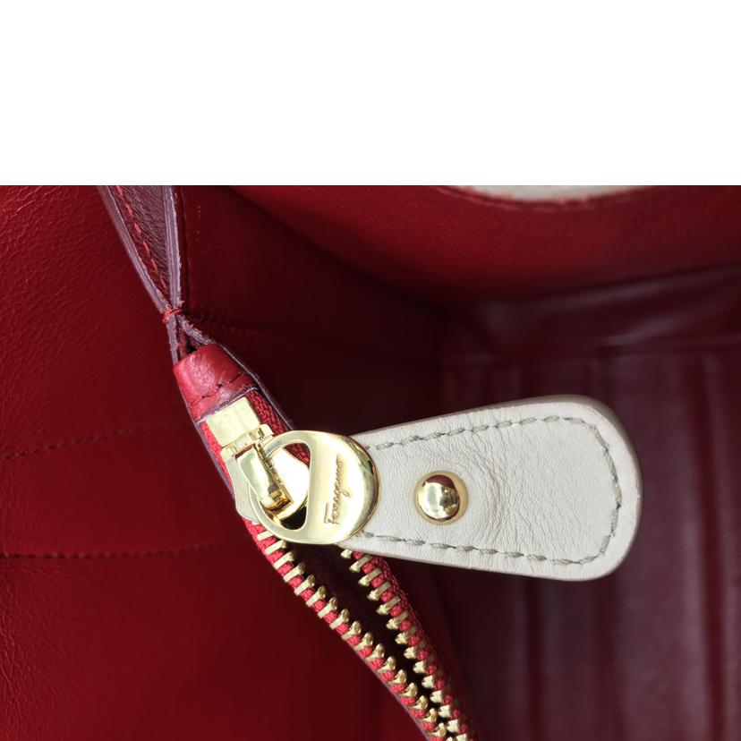 Ｆｅｒｒａｇａｍｏ サルヴァトーレフェラガモ/Ｓａｌｖａｔｏｒｅ　Ｆｅｒｒａｇａｍｏ　レザー／トート/AB-21//D737/ABランク/13