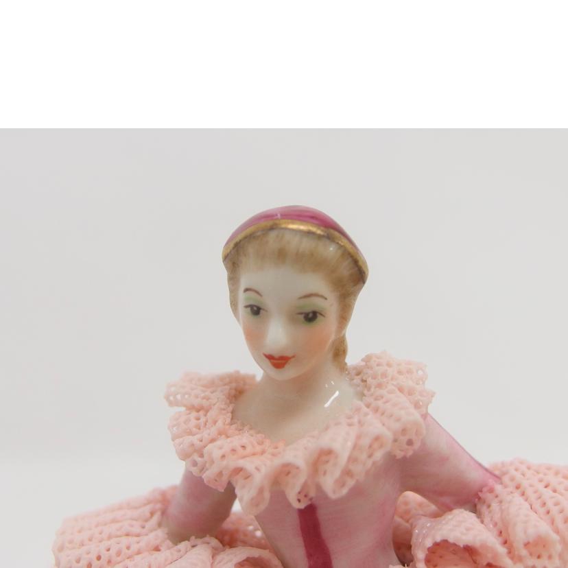 ＩＲＩＳＨ　ＤＲＥＳＤＥＮ アイリッシュドレスデン/フィギュリン／ｐａｍｅｌａ　ｌｒｅｌａｎｄ／レースドール／ピンク//Aランク/04
