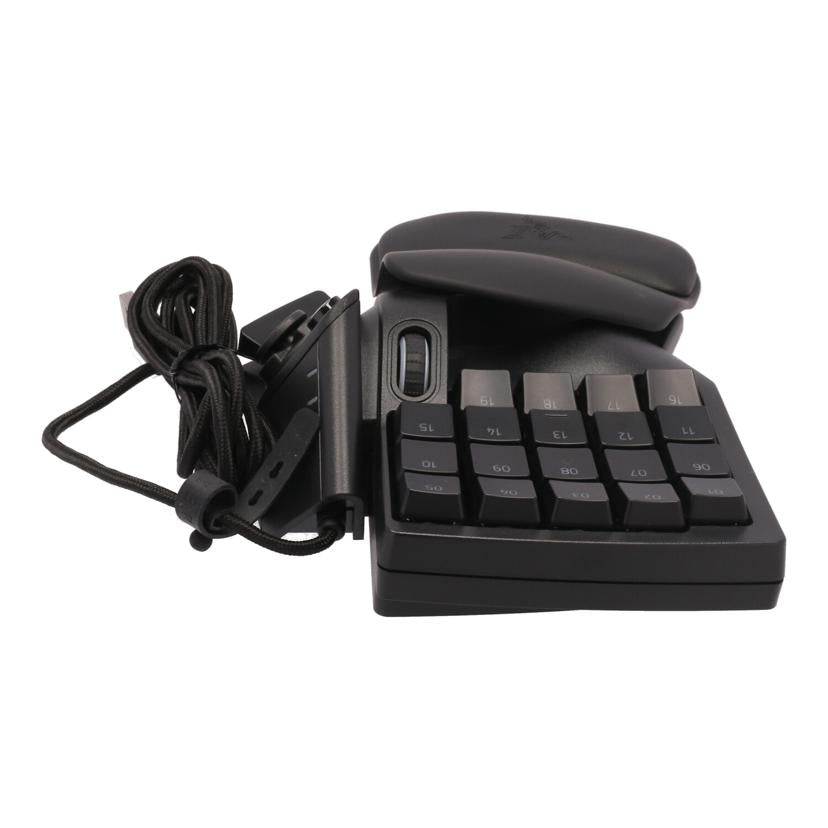 ＲＡＺＥＲ レイザー/ゲーミングキーパッド／Ｔａｒｔａｒｕｓ　Ｐｒｏ/RZ07-03110100-R3M1//PM2124F36300241/Aランク/77