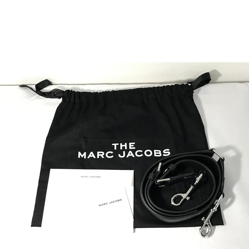 ＭＡＲＣ　ＪＡＣＯＢＳ マークジェイコブス/Ｔｈｅ　Ｍｏｔｏ　Ｓｈｏｔ　ショルダーバッグ/H115L01FA21//Aランク/51