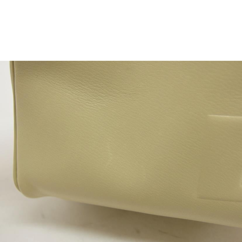 ＢＡＬＬＹ バリー/スクエア／レザーハンドバッグ／ベージュ//ABランク/04