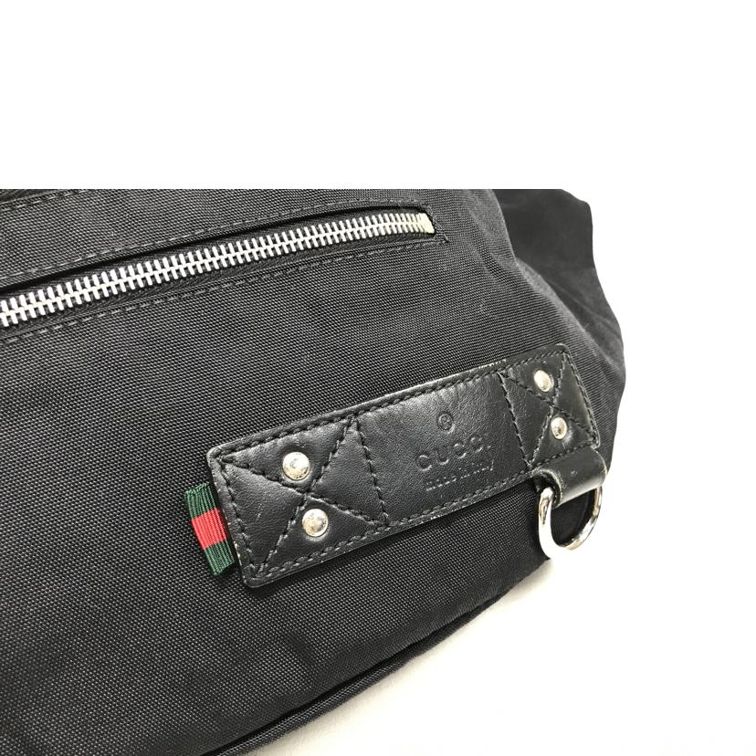 ＧＵＣＣＩ グッチ/シェリーライン／ウエストバッグ/246409//520981/Bランク/51