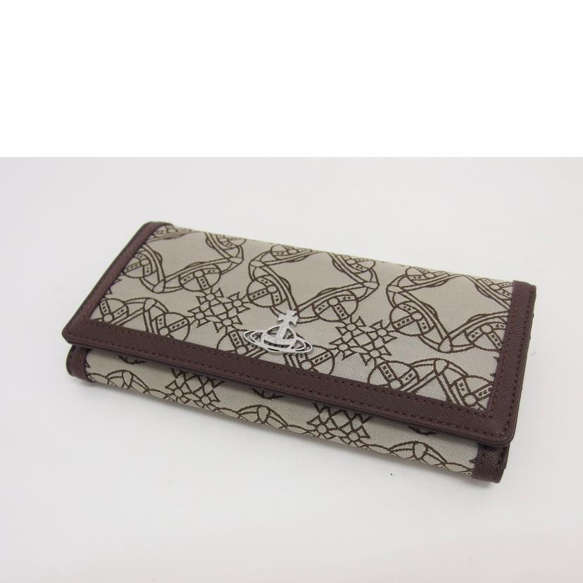 Vivienne Westwood ヴィヴィアンウエストウッド  