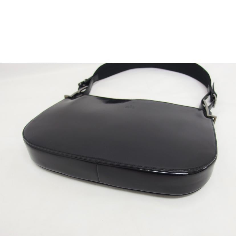 ＧＵＣＣＩ グッチ/エナメルレザー／ワンショルダーバッグ／ブラック/001･3193//002058/Bランク/04