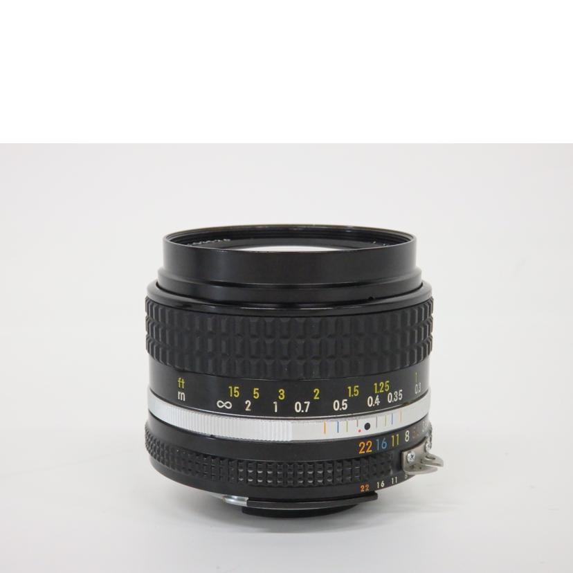 Ｎｉｋｏｎ ニコン/交換レンズ／２８ｍｍ/Ai NIKKOR 28mm F3.5S//2103526/Bランク/77