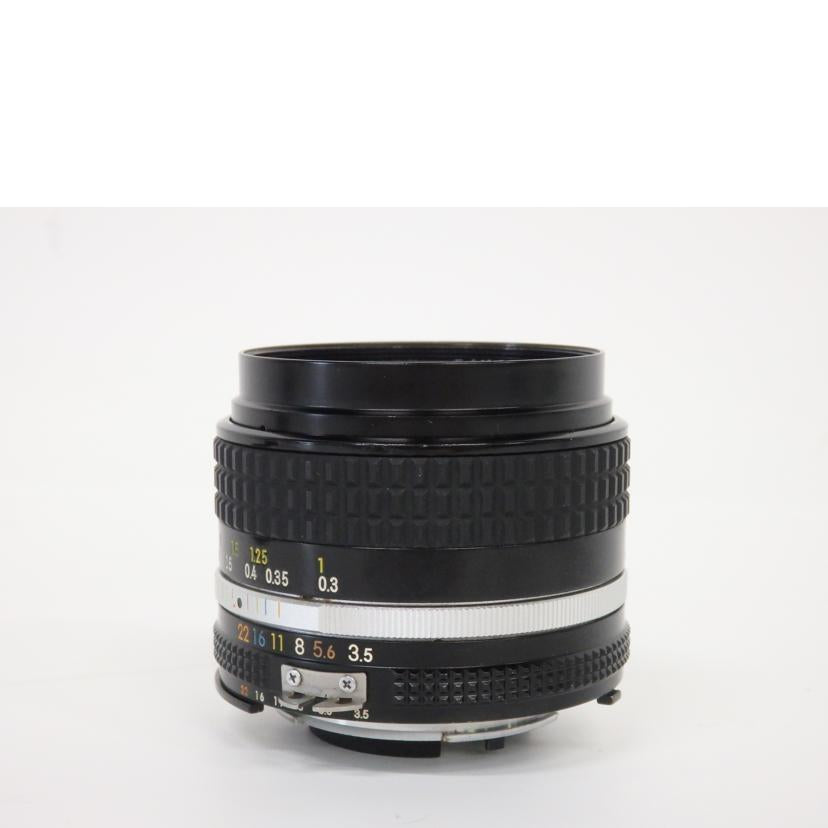 Ｎｉｋｏｎ ニコン/交換レンズ／２８ｍｍ/Ai NIKKOR 28mm F3.5S//2103526/Bランク/77