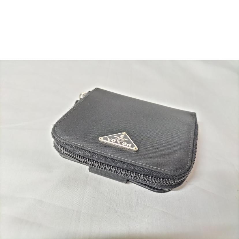 ＰＲＡＤＡ プラダ/ナイロン　二つ折り財布　ブラック//ABランク/52