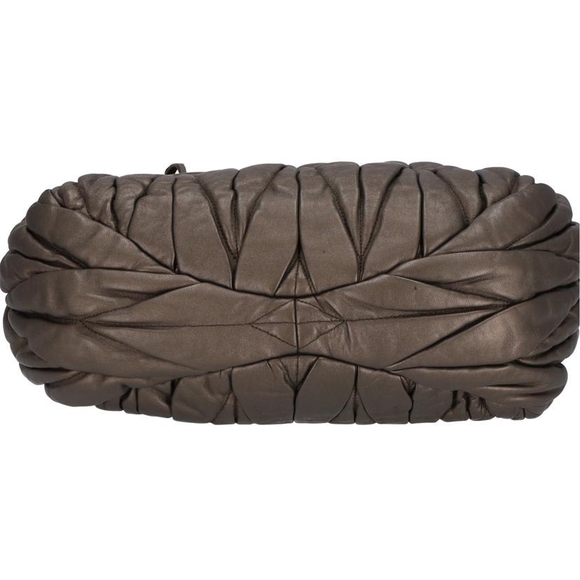 ｍｉｕｍｉｕ ミュウミュウ/マテラッセハンドバッグ//194/ABランク/75