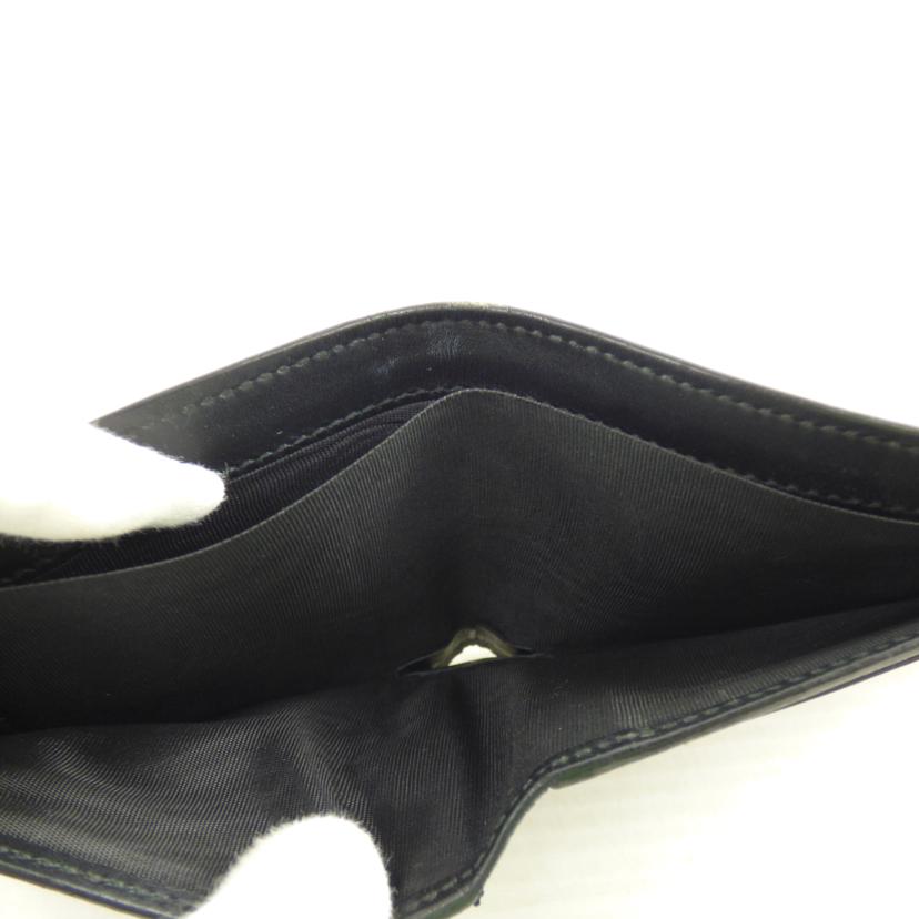 ＧＵＣＣＩ グッチ/ＧＧ　ＰＶＣ２つ折り札入れ/451268//041*/Bランク/64