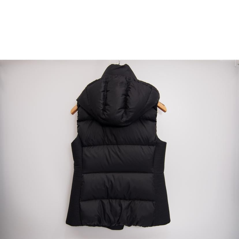 Shin様用　　　　　　　　　　　　バーバリー ダウンベスト ノバチェック L Shin様用 バーバリー ダウンベスト ノバチェック L 美品