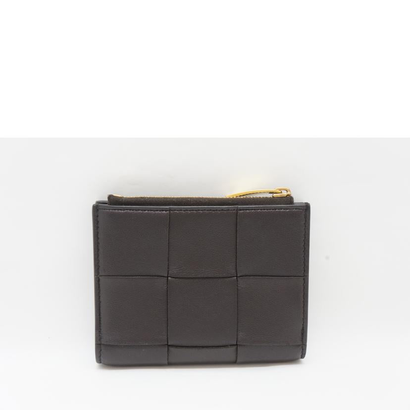 ＢＯＴＴＥＧＡ　ＶＥＮＥＴＡ BOTTEGA　VENETA/マキシイントレチャート二つ折り財布／ダークブラウン//P02322921P/Aランク/09