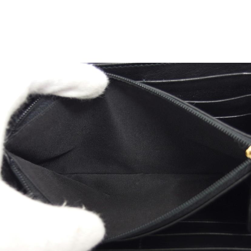 ＪＩＭＭＹ　ＣＨＯＯ ジミーチュウ/カーナビースタッズ／ラウンドファスナー長財布／ブラック/J000108867001//ABランク/04