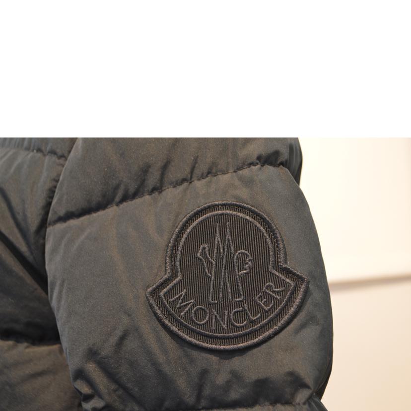 MONCLER  モンクレール/ブリュネックレディースダウンジャケット/Sサイズ(0)/F20931B51300/0(S)/ブランドバック/ABランク/89【中古】