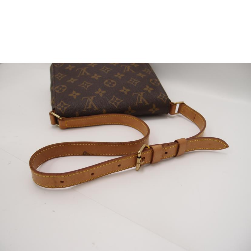 ＬＯＵＩＳ　ＶＵＩＴＴＯＮ ルイ・ヴィトン　ショルダーバッグ　肩掛け　ブラウン　レディース/ミュゼットサルサ・ショートショルダー／モノグラム/M51258//LW1919/ABランク/69