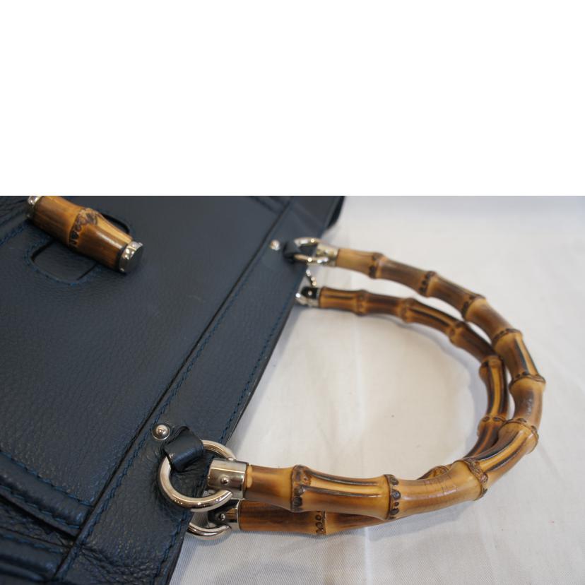 ＧＵＣＣＩ グッチ/グッチシマレザーバンブーハンドネイビー/246860//002053/Bランク/92
