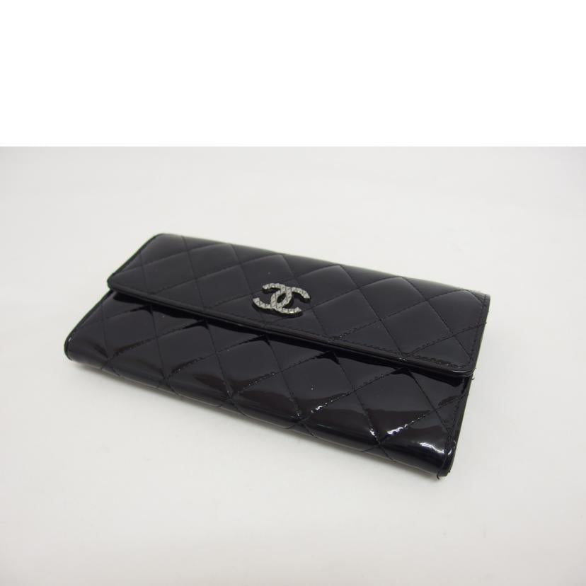 ＣＨＡＮＥＬ シャネル/ブリリアント　マトラッセ／パテントレザー／二つ折り財布／ブラック/A50107//20218812/Bランク/04