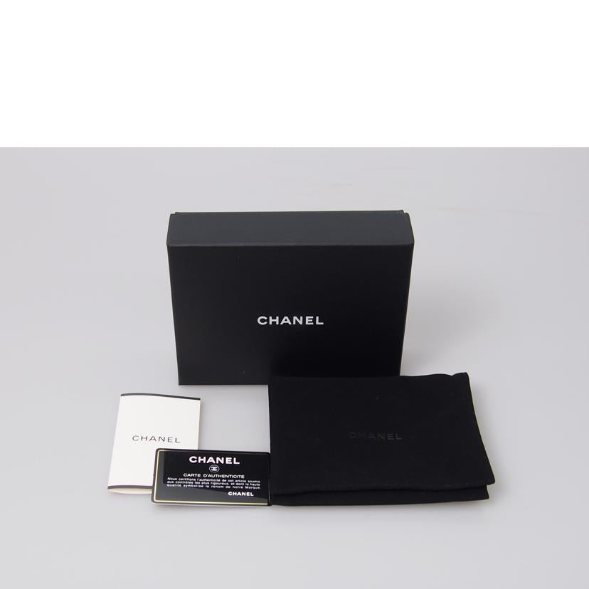 ＣＨＡＮＥＬ シャネル/ココマーク　マトラッセキャビアスキン　コンパクトウォレット//31306611/ABランク/76