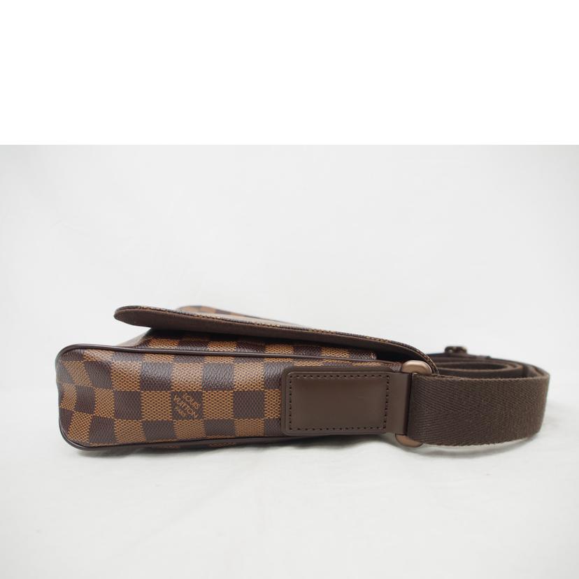 ＬＯＵＩＳ　ＶＵＩＴＴＯＮ ルイヴィトン ルイ・ヴィトン ビトン ダミエ・エベヌ 市松模様 ブラウン 茶 ショルダーバッグ ハンドバッグ トートバッグ ブラウン メンズ レディース 定番 人気 ＬＶ 斜め掛け 肩がけ/ディストリクトＰＭ／ダミエ／エベヌ/N41213//FL2***/Aランク/78