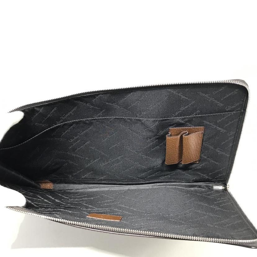 Ｓａｌｖａｔｏｒｅ　Ｆｅｒｒａｇａｍｏ フェラガモ/レザークラッチバッグ//ABランク/51